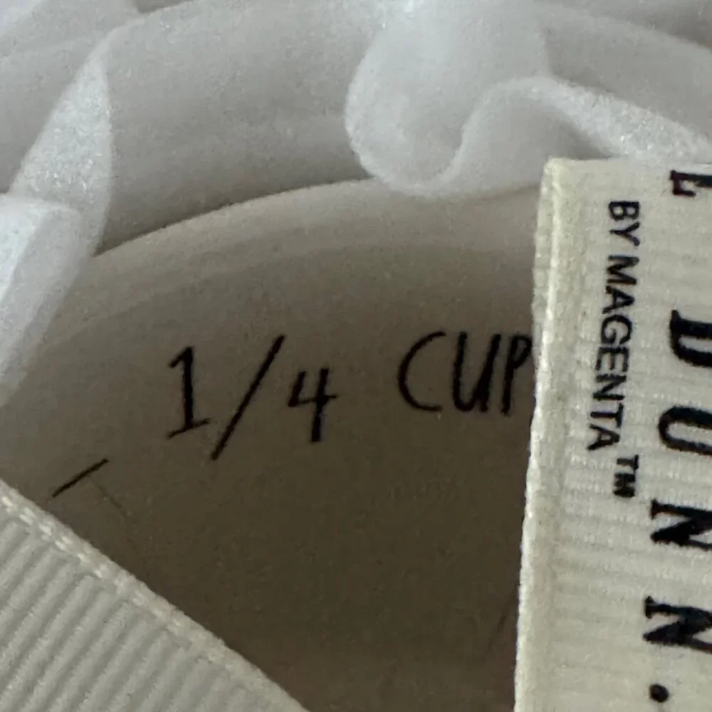 Rae Dunn Icon Measuring Cups New with Tags